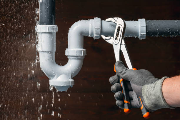 Professional Drain Cleaning technician working in Worthington, IN